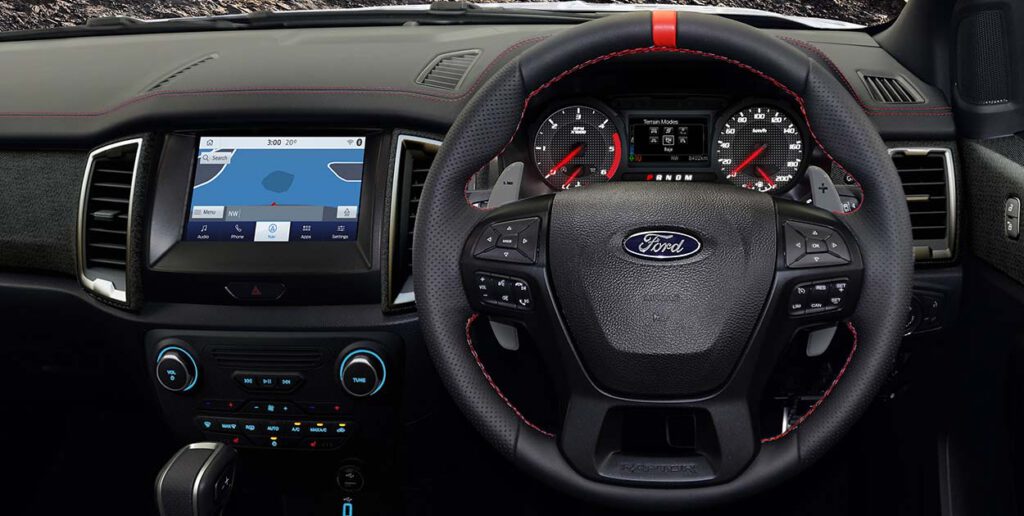 ranger_au_21a_raptor_se_interior_dash_1250x630